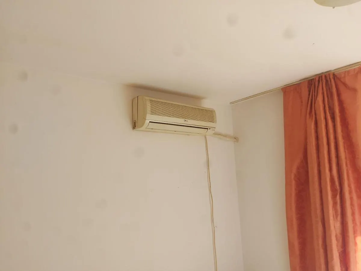 Studio And 1Bedroom Apartment Burgas - Economy 0*,